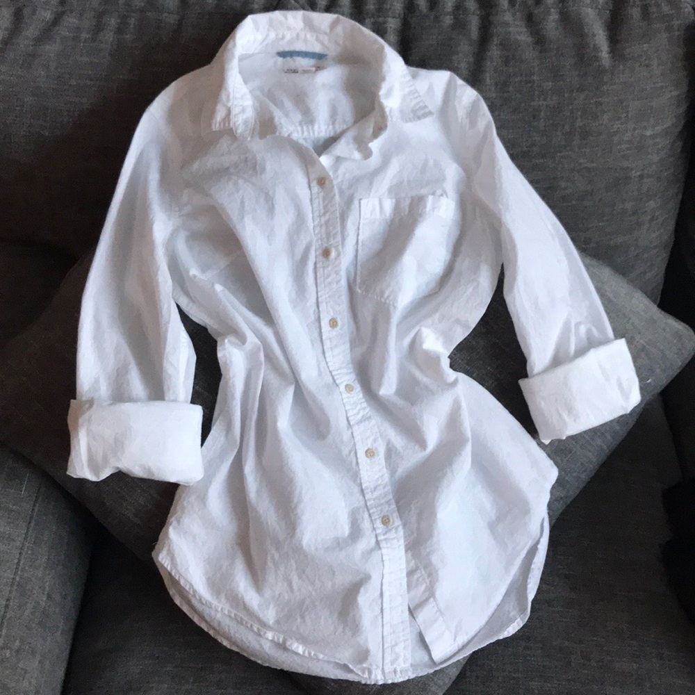 Women’s White button down shirt
